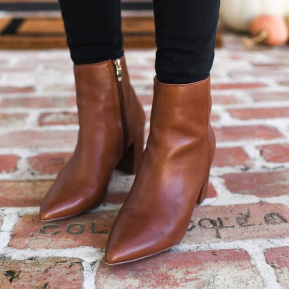 Everlane Shoes - EVERLANE Women’s Pointed Toe Ankle Boot - US 5.5